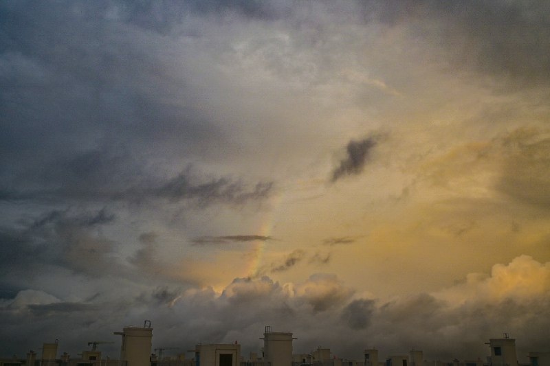 风雨欲来 虹🌈满天风雨欲来 虹🌈满天