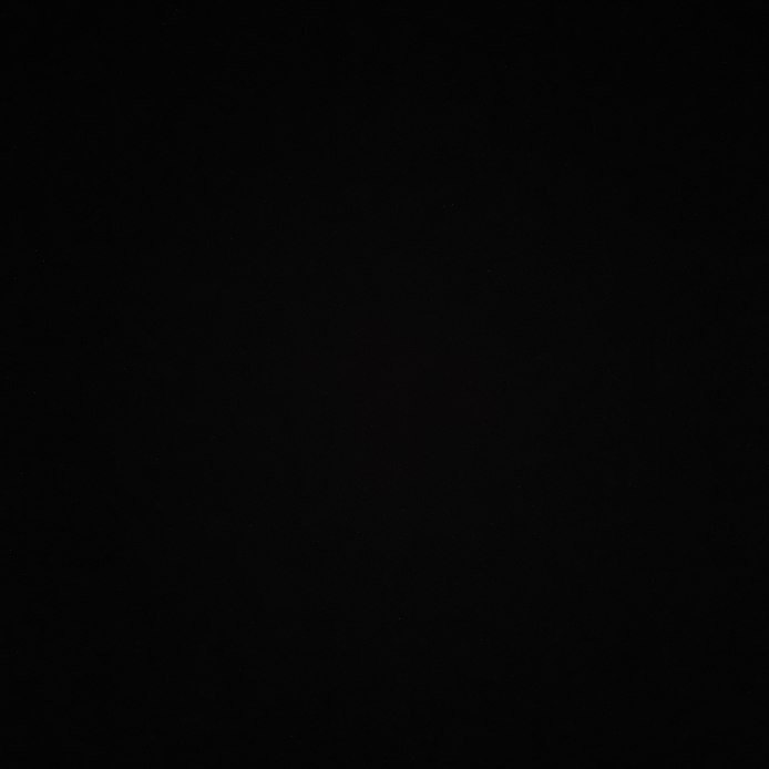 Post by 棘发现一个很无聊的东西如果完全捂住相机(红米note 12 T)拍一张纯黑色的照片，它的大小居然也在2MB左右，作为对比，拍一张颜色稍微复杂的图片大小在6MB左右